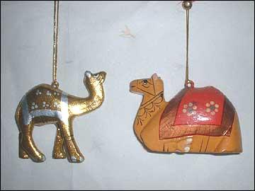 लकड़ी का ऊंट