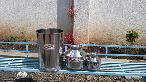 SS Water Pots