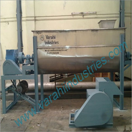 Conical Ribbon Blender