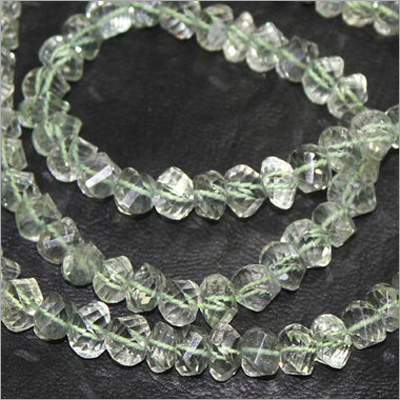 9 इंच - 7-8 मिमी प्राकृतिक हरा अमेथिस्ट ट्विस्टेड फैसेटेड फैंसी आकार के बीड्स रोंडेल