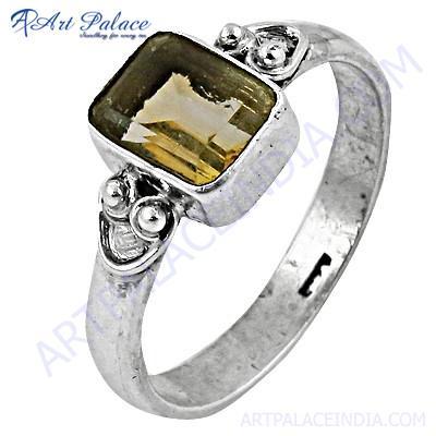 आकर्षक सिट्रीन रत्न चांदी की अंगूठी के आभूषण