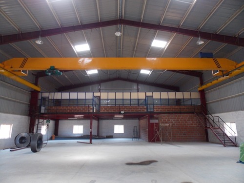 ईओटी क्रेन के साथ मेजेनिन फ्लोर