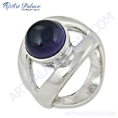 नवीनतम लक्जरी नीलम रत्न चांदी की अंगूठी