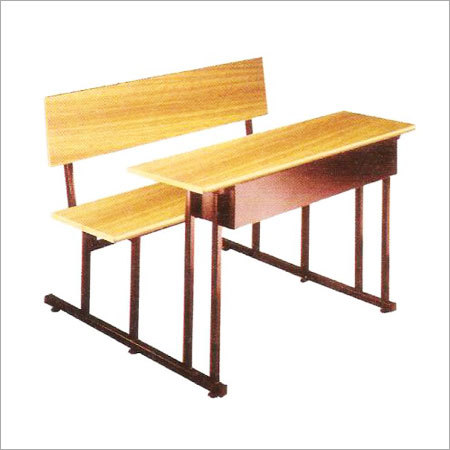 लकड़ी की स्कूल बेंच