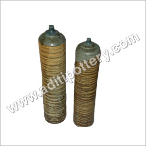 रस्सी से डिज़ाइन की गई वास