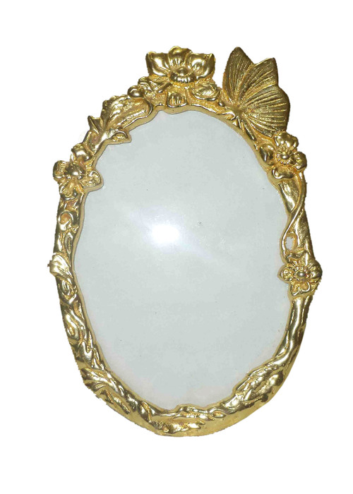 oval photo frame