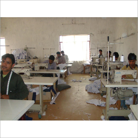 गर्मेंट्स उत्पादन