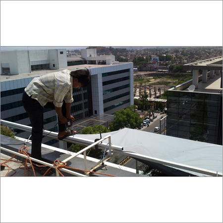 छायादार सेवाएँ