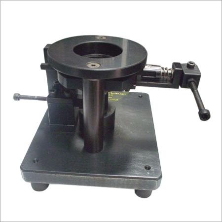 ऑटोमोबाइल के लिए जिग्स और फिक्स्चर