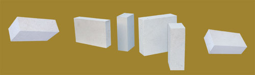 कायनाइट और पोरोसिंट ईंटें