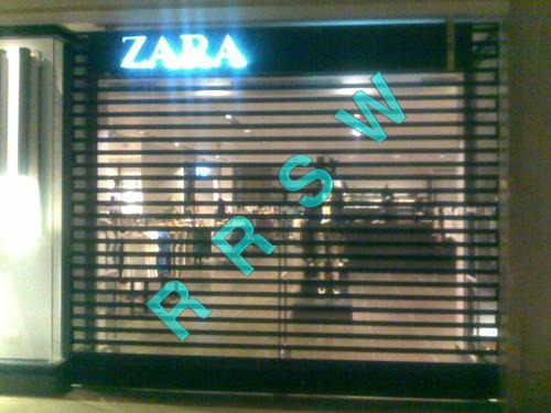 Steel 100 Mm Flat Perforated Rolling Shutter