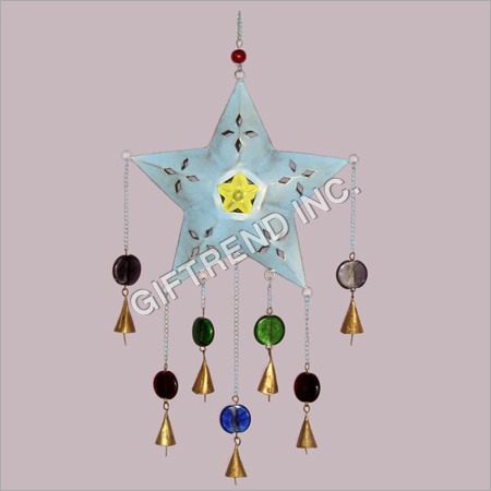 बेडरूम की दीवार पर लटकाने के लिए