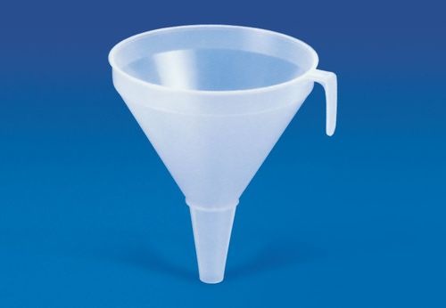 Industrial Funnels - Polypropylene Material, 200mm and 250mm Sizes, White Color - Convenient Handling for Carboys and Drums