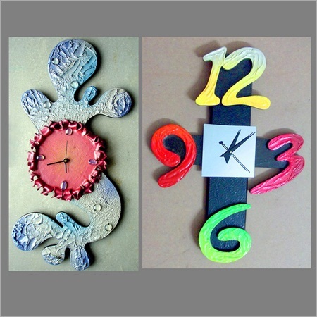 सजावटी हाथ से बनी दीवार घड़ी