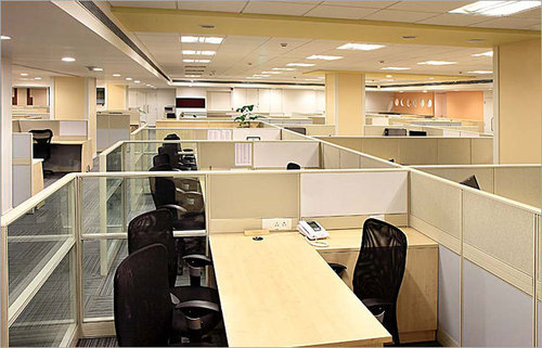 विभाजन के साथ कार्यालय तालिका