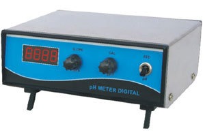 pH Meter - pH Range 0 to 14, Resolution 0.01, Accuracy 0.01, ATC Temperature Range 0 to 100°C | Stainless Steel & AMS Plastic, Black and Blue Color, 3-Digit LED Readout