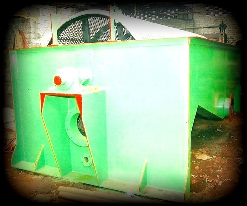 Decker Thickener Machine