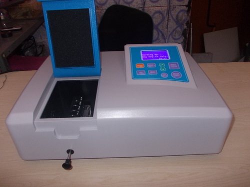 UV Vis Spectrophotometer