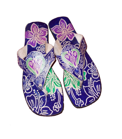 फैंसी कोल्हापुरी सैंडल