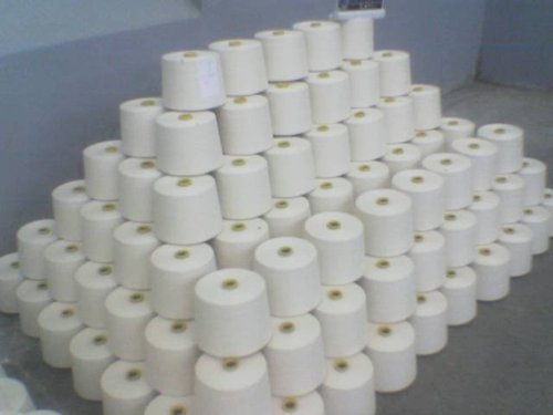 Ne 50/1 स्पन पॉलिएस्टर यार्न