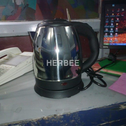 Cordless Kettle - Stainless Steel, Sleek Design for Effortless Boiling and Convenient Pouring