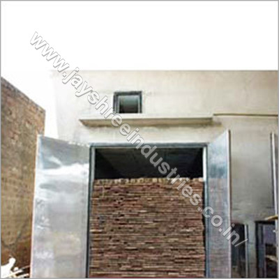 लकड़ी के मौसम के लिए किल्न प्लांट
