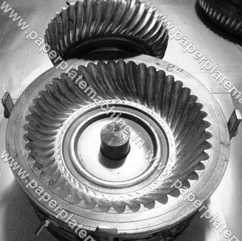 Paper Plate Die - Durable Steel, Versatile Design for Precision Cutting and Crafting