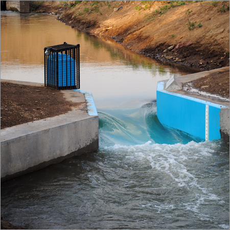 Cut Throat Measuring Flumes