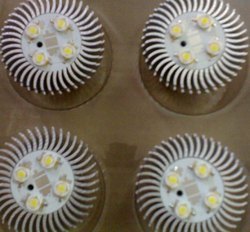 MCPCB असेंबली