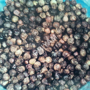 काली मिर्च