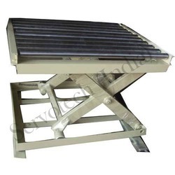 Roller Scissor Lifts - Capacity: 1-2 Ton