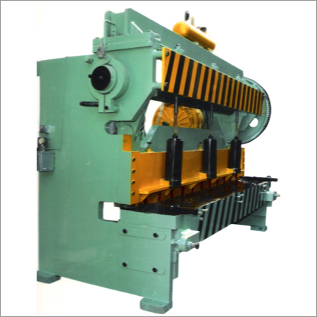 Heavy Duty Shearing Machine