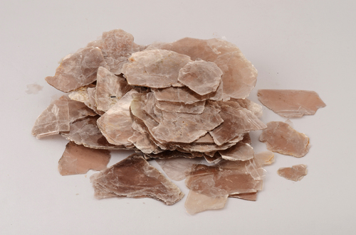 हाई टेस्ट रूबी मीका स्क्रैप