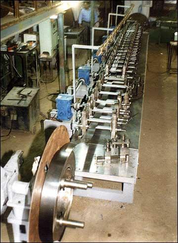 रोल फॉर्मिंग मशीन (इनपुट साइड)