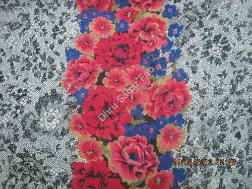 पॉली. फ्लैट जॉर्जेट प्रिंट