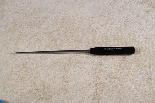 Lock Screw Driver - Steel, 127-203.2mm Length | Black & Silver, For Repair Implants, Recyclable, Recommended for Hands & Knee