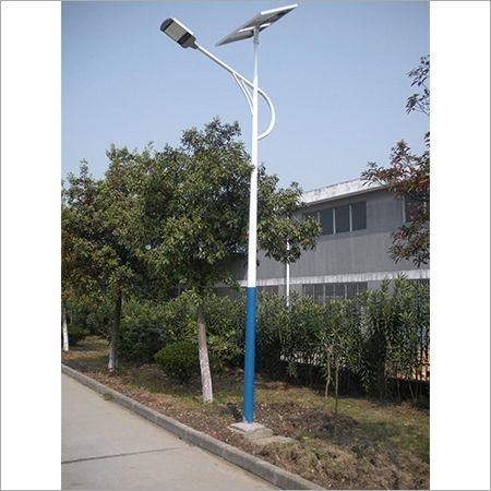 सौर स्ट्रीट लाइट्स
