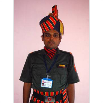पेशेवर सुरक्षा गार्ड