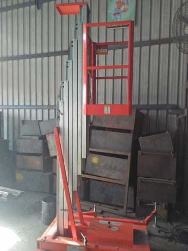 Single Mast Aerial Work Platform - Attributes: Durable