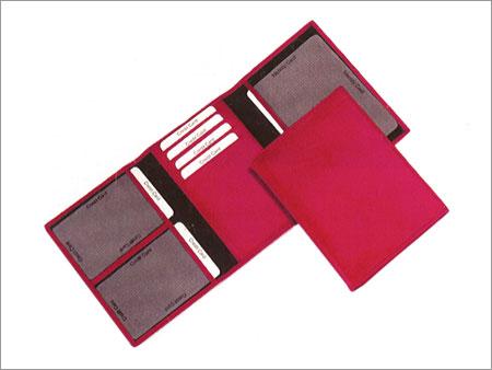 क्रेडिट कार्ड वॉलेट