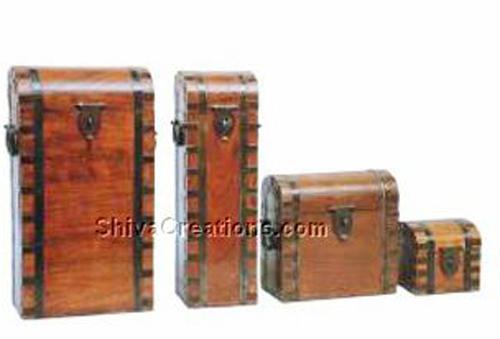 लकड़ी की वाइन बक्स और छोटी बक्स (s/4)