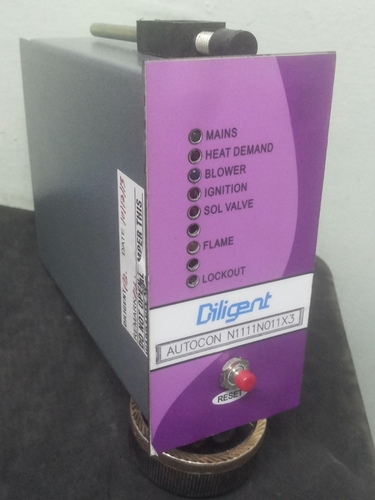  पर्पल और ग्रे बर्नर कंट्रोलर