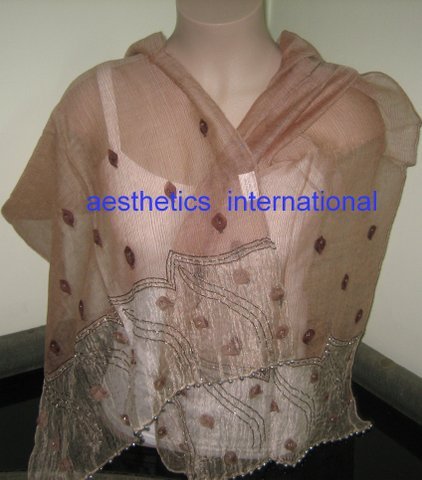 शाम की पोशाक के लिए स्कार्फ, स्टोल्स