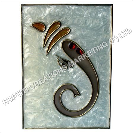 ग्लास पेंटिंग्स