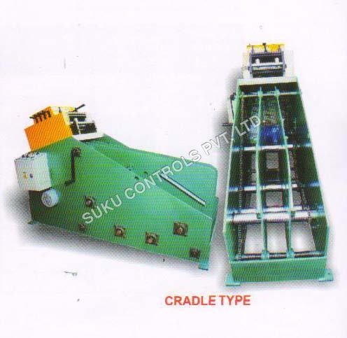 डेकोइलर कम स्ट्रेटनर (क्रैडल प्रकार)