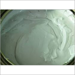 पॉलिएस्टर पोटीन