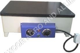 Hot Plate - Mild Steel, 100-750 oC Temperature Range | White and Black Design, 12 kg Weight