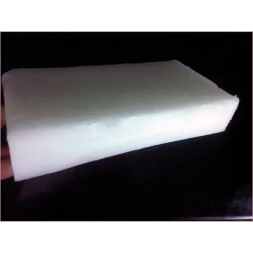 माइक्रोक्रिस्टलाइन वैक्स अनुप्रयोग: फार्मास्युटिकल और कॉस्मेटिक उद्योग के उद्देश्य के लिए