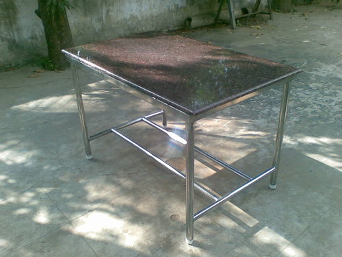 मार्बल टॉप टेबल