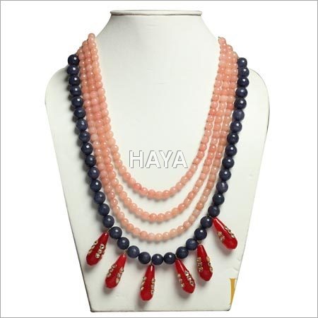 मल्टी स्ट्रैंड नेकलेस